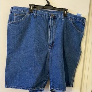 Men’s Dickies carpenter shorts